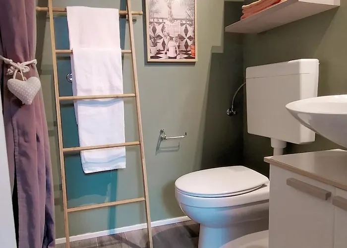 Relaxed Attic In The Old Town Pula